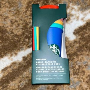 Starbucks color changing resizable cold cups